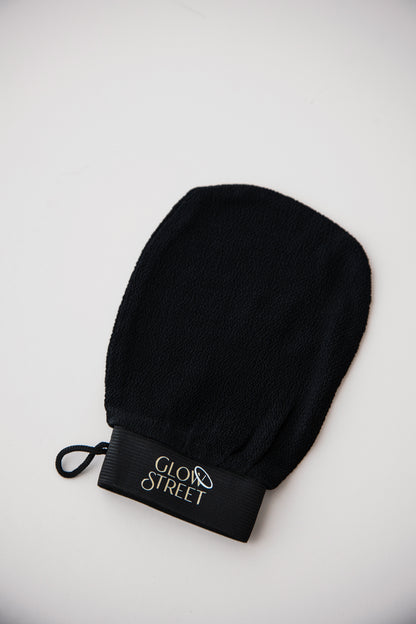 EXFOLIATING MITT image 1