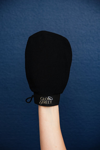 EXFOLIATING MITT image 2