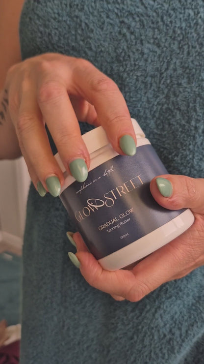 GRADUAL GLOW BODY BUTTER